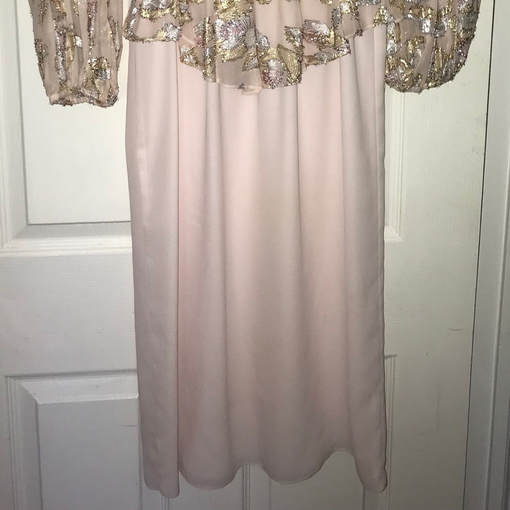 Vintage dress with metallic thread details - Picture 8 of 8